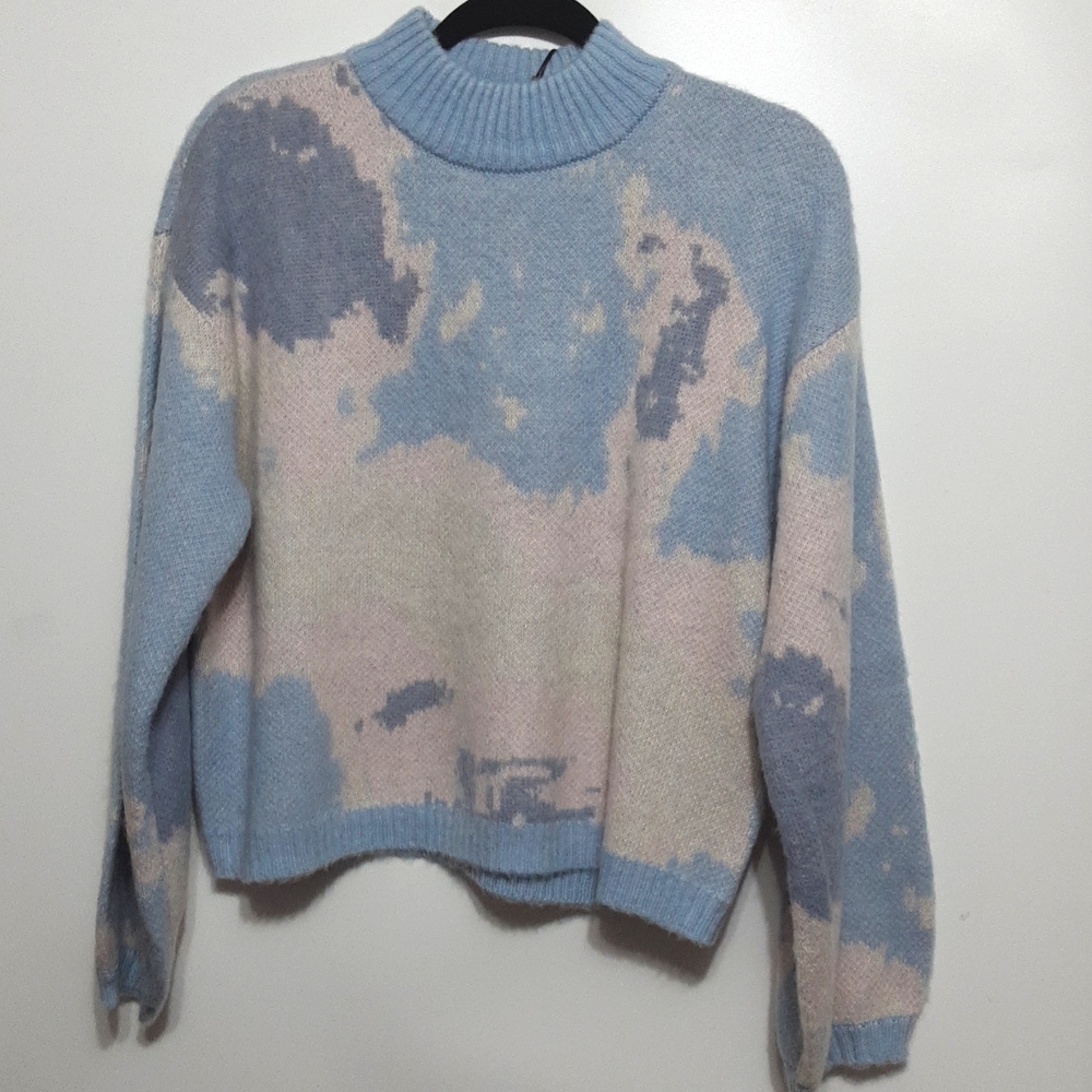PIECES‎ Abstracts Blue/Wht Cloud Jumper Sweater